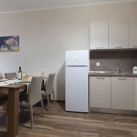 Cote D'azur Hotel de apartamente Burgas City